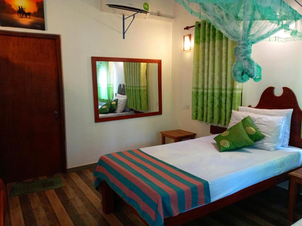 Hideaway Homestay Habarana Dış mekan fotoğraf