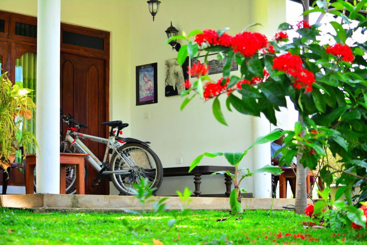 Hideaway Homestay Habarana Dış mekan fotoğraf